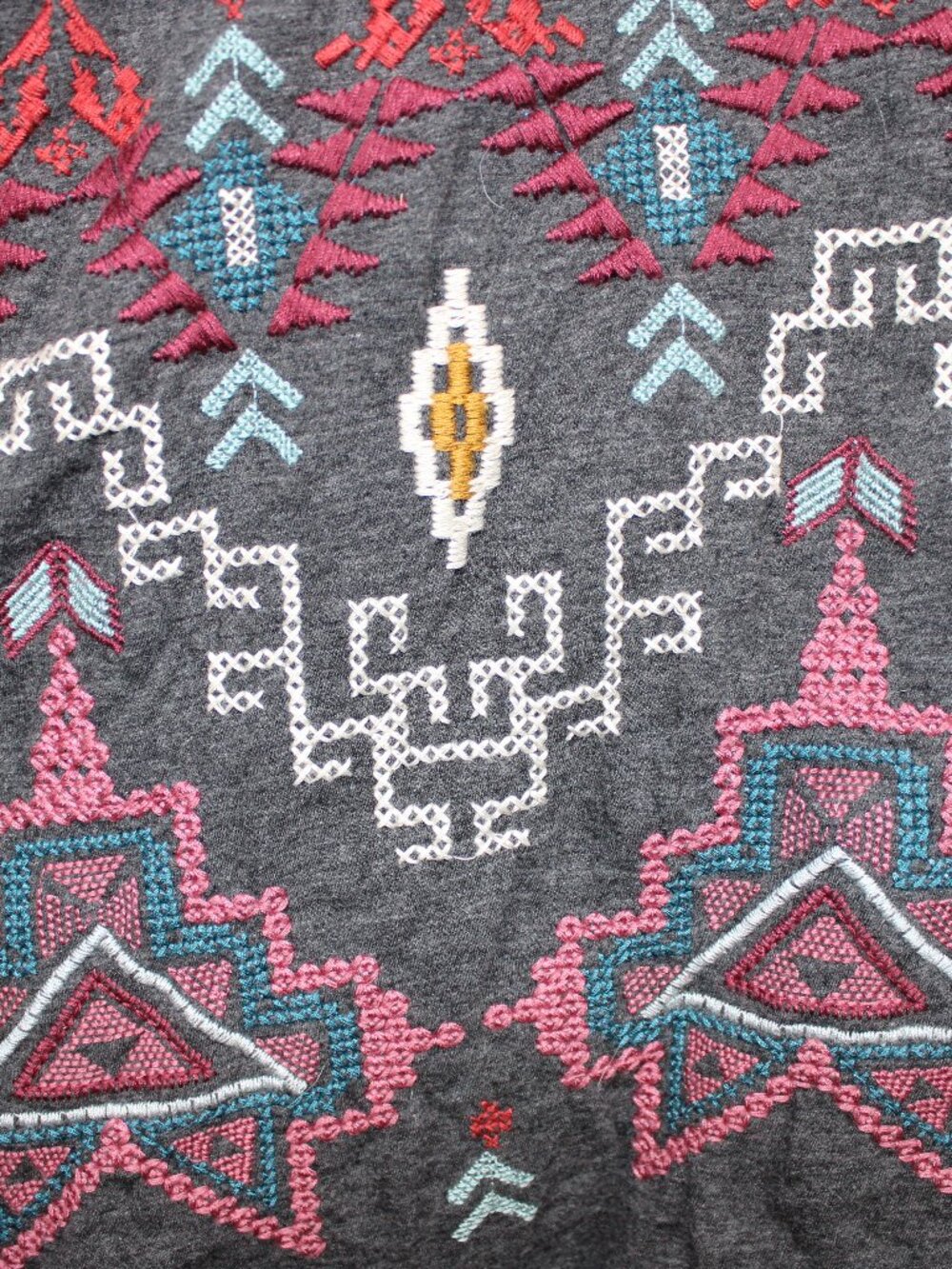 Johnny Was Tisha Dark Grey Embroidered Sleeveless Drape Cardigan Vest - Picture 5 of 12